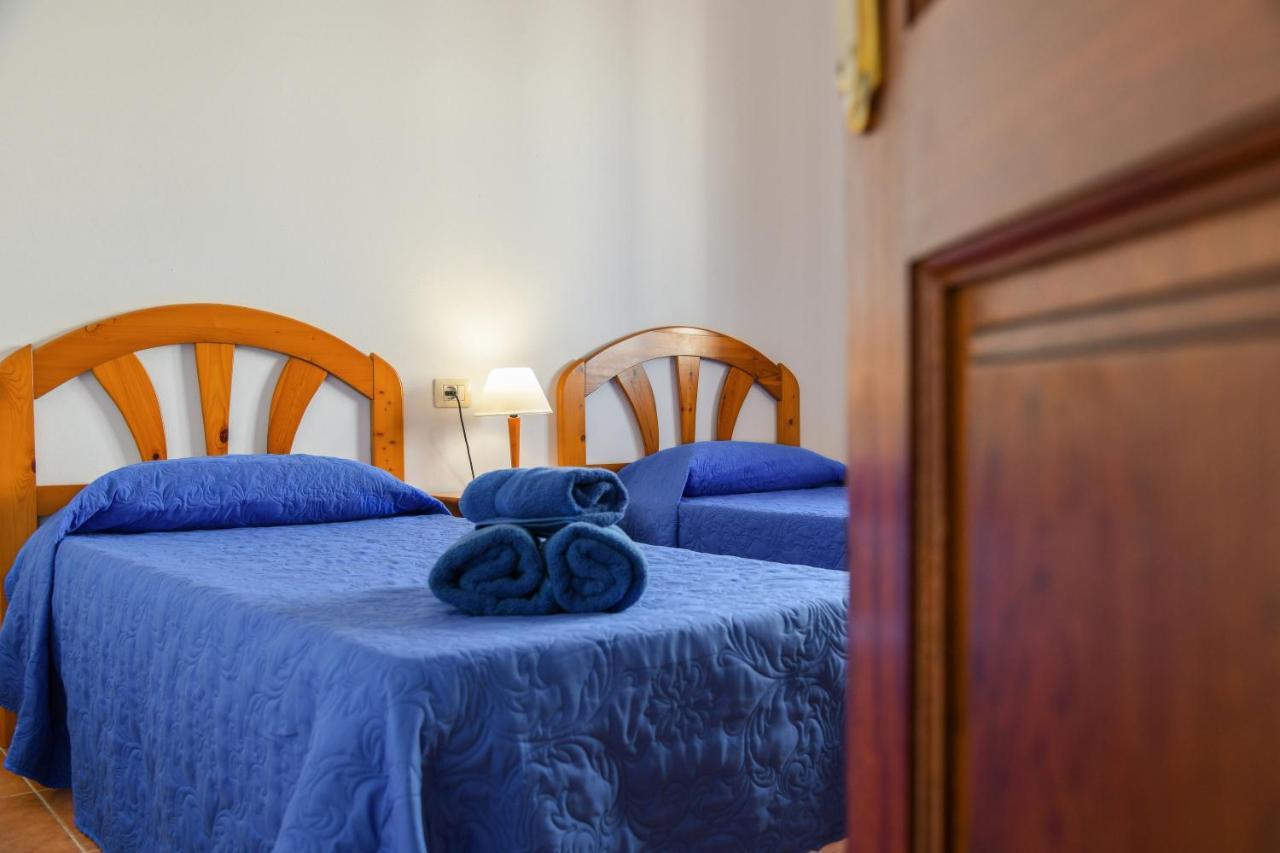 Apartamentos Flor Uno カレタ・デル・セボ エクステリア 写真